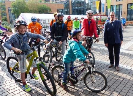 Start in Mühlacker zur Radsternfahrt nach Stuttgart